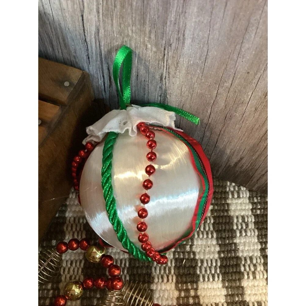 Satin & Lace Handmade Ball Christmas Tree Ornaments & Felt Diamond Shaped Decor